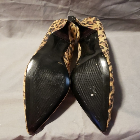 $ BCBGeneration Leopard print Heels - Size 8.5 - Picture 4 of 4